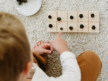 Load image into Gallery viewer, Wooden Ten Frame Board with Counting Pieces