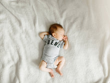 Load image into Gallery viewer, Bébé Organic Baby Bodysuit